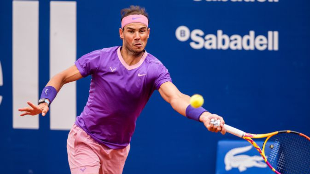Rafael Nadal con ciertos aprietos pasa a Cuartos de Final del Abierto de Barcelona. 