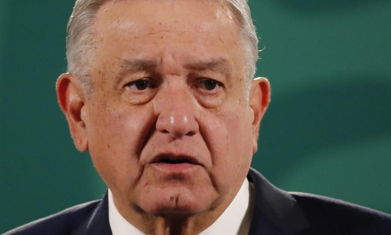 “Me sorprendió”: AMLO arremete contra Roger Bartra por calificarlo como “retropopulista”