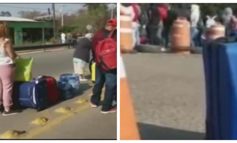 Normalistas mantienen bloqueo en Aeropuerto de Oaxaca; ¿cuáles son sus demandas?