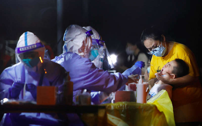 Realizarán tests a sus 12 millones de habitantes tras borte de variante Delta: Wuhan