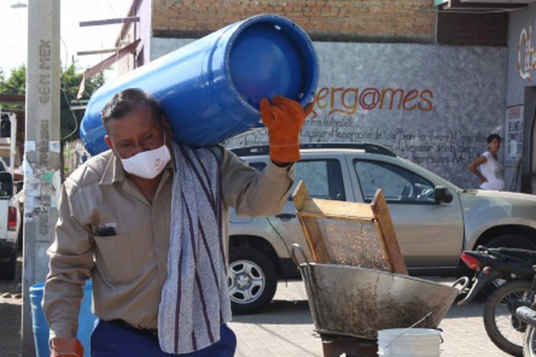 Profeco advierte a gaseras: Quien no respete los precios máximos perderá su concesión