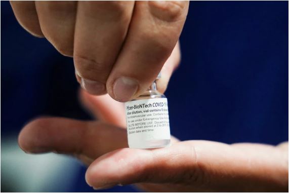 Estados Unidos enviará 500 millones de dosis de la vacuna Pfizer