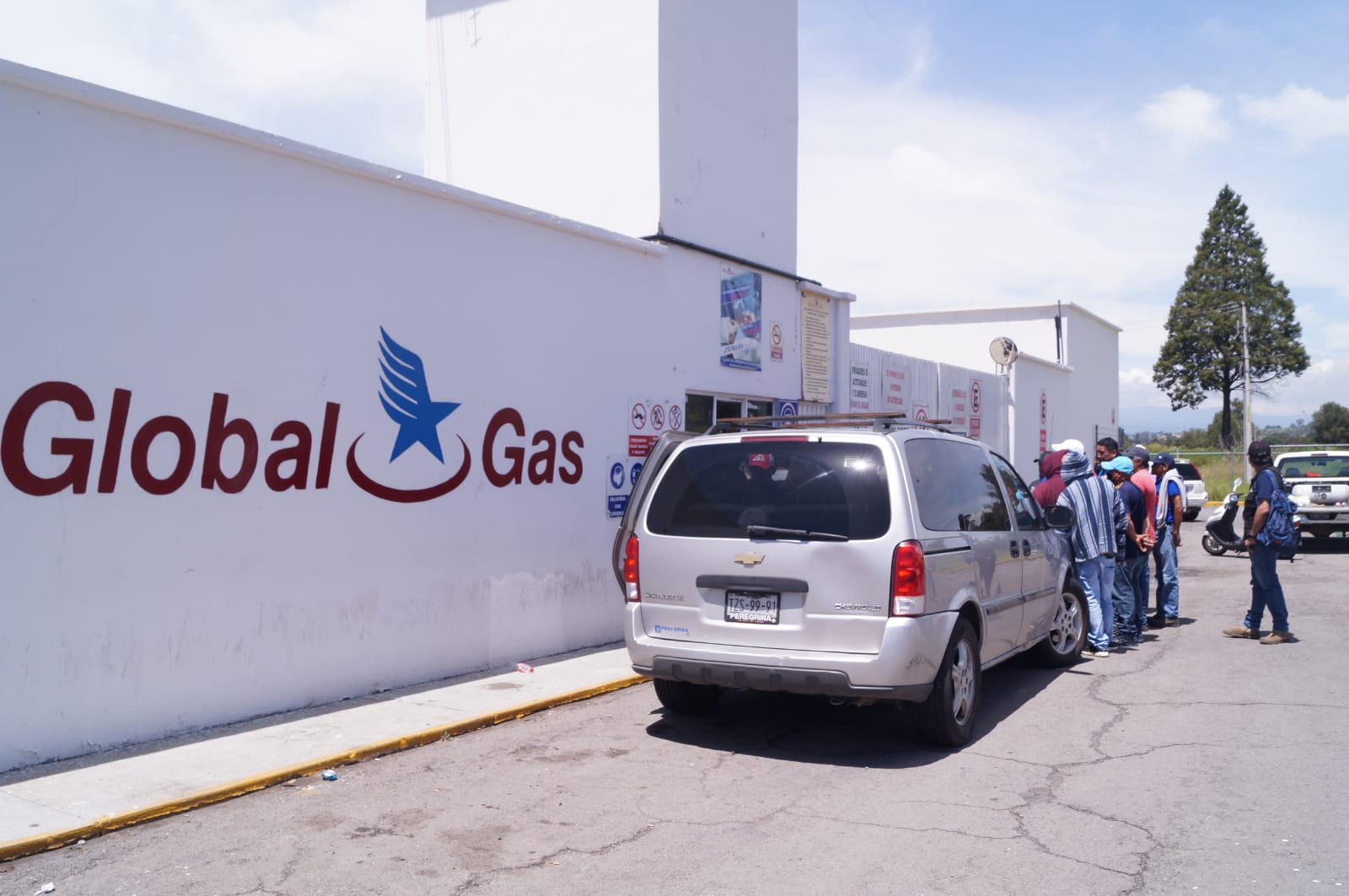 Paran labores en Global Gas, piden alto a regulación de precios