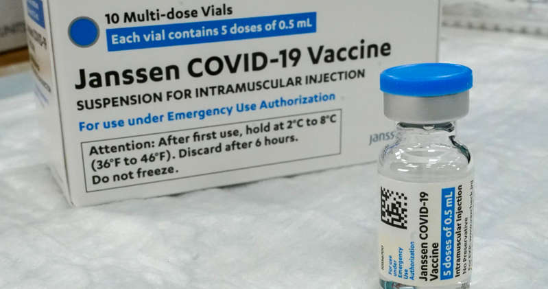 Identifican trombocitopenia inmunitaria como reacción adversa a vacuna Janssen