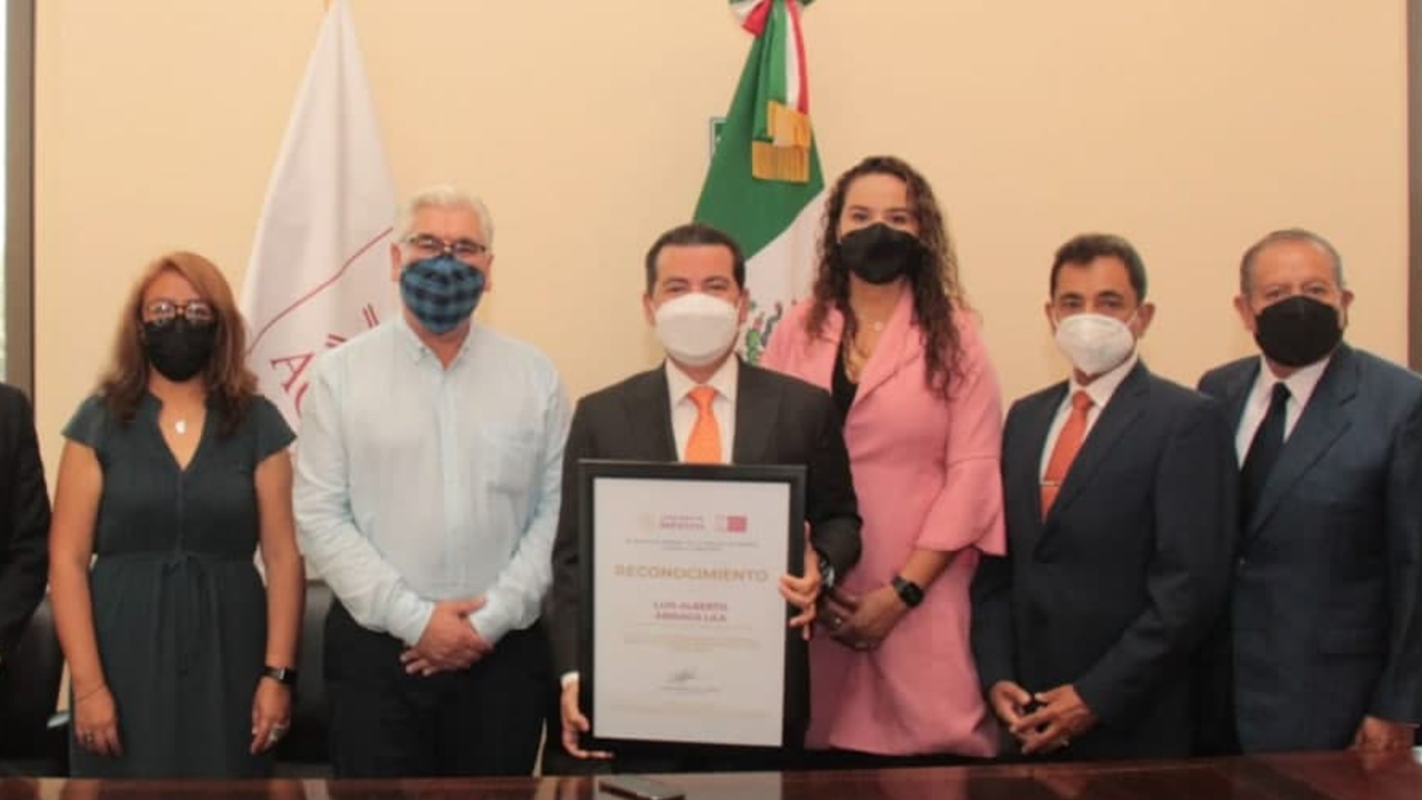 Ayuntamiento de San Pedro Cholula es reconocido por su Sistema Institucional de Archivos