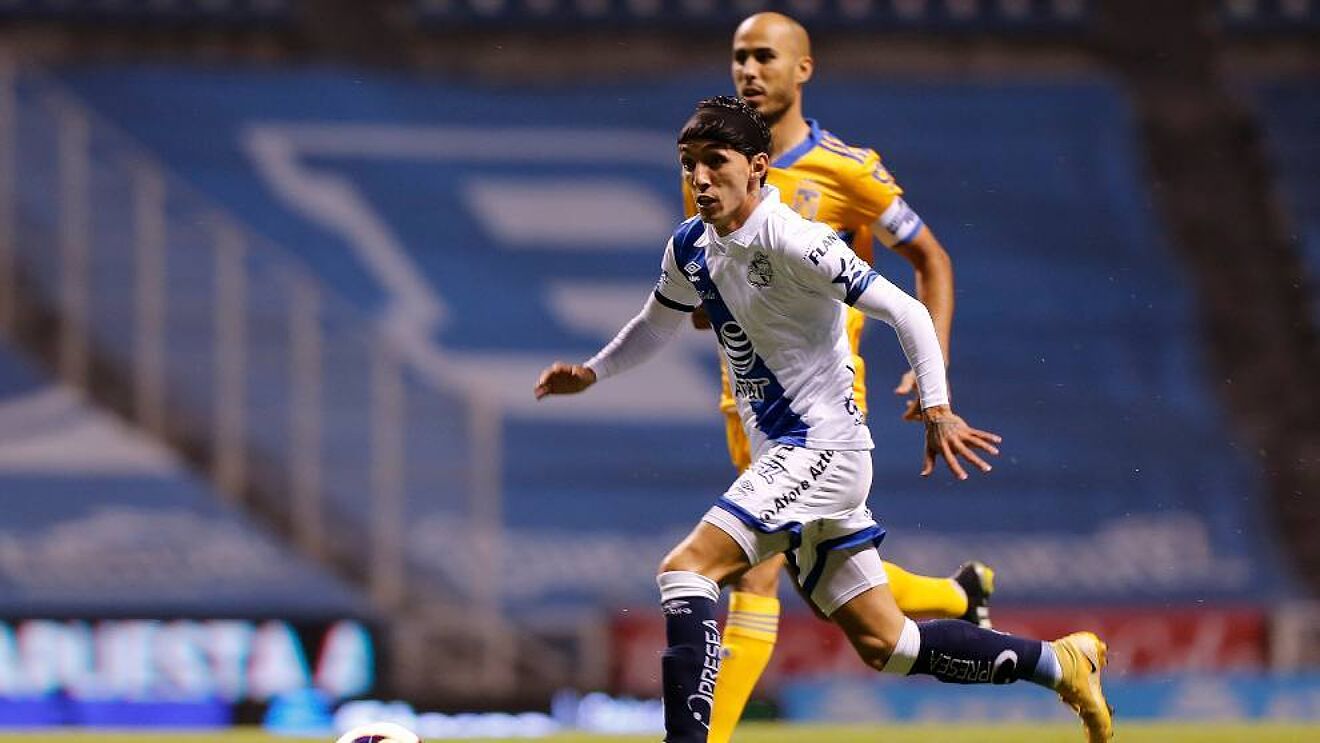 Puebla va por el triunfo ante unos abollados Tigres 