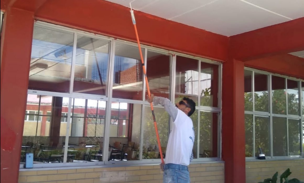 Trabajos de mantenimiento en planteles del Cobat