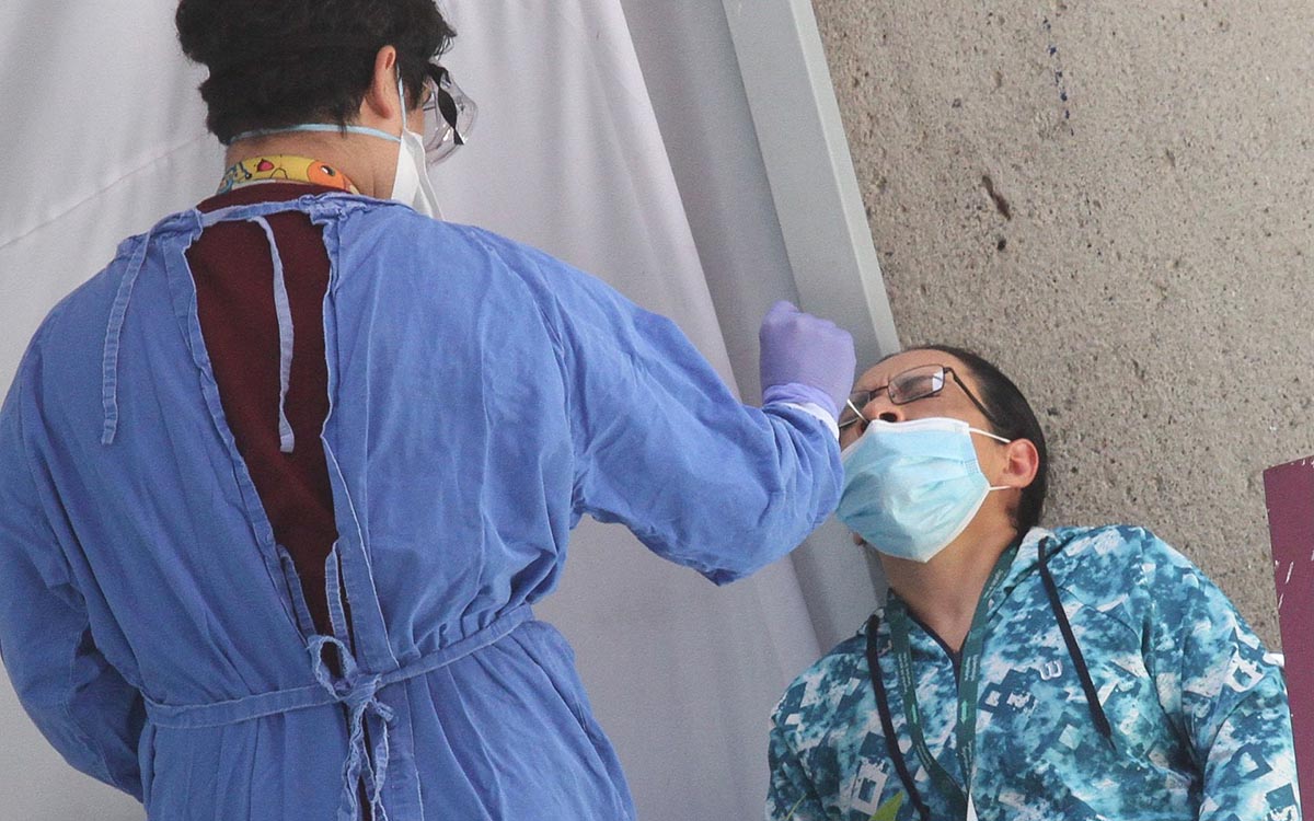 Variante Lambda en México; ¿qué riesgos implica y cómo protegerse?