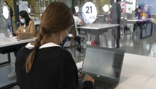 Entre un 70% y la capacidad máxima iniciaran clases presenciales voluntariamente en 2022 en Puebla