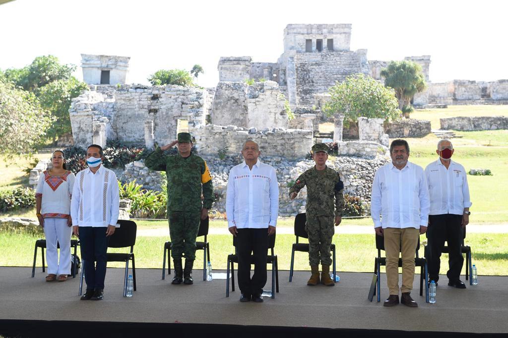 Anuncia AMLO la construcción de nuevo parque para proteger las zonas arqueológicas de Tulum