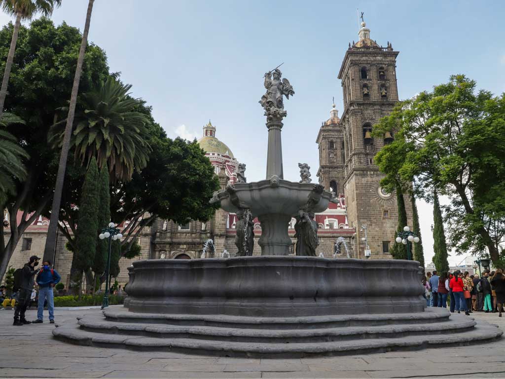 No habrá cierres en el centro por probable cuarta ola Covid: Eduardo Rivera