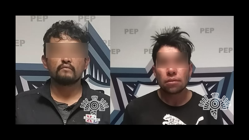 Detienen a hombres tras robar una motocicleta en Santa Rita Tlahuapan; amenazaban a sus victimas con arma de fuego 