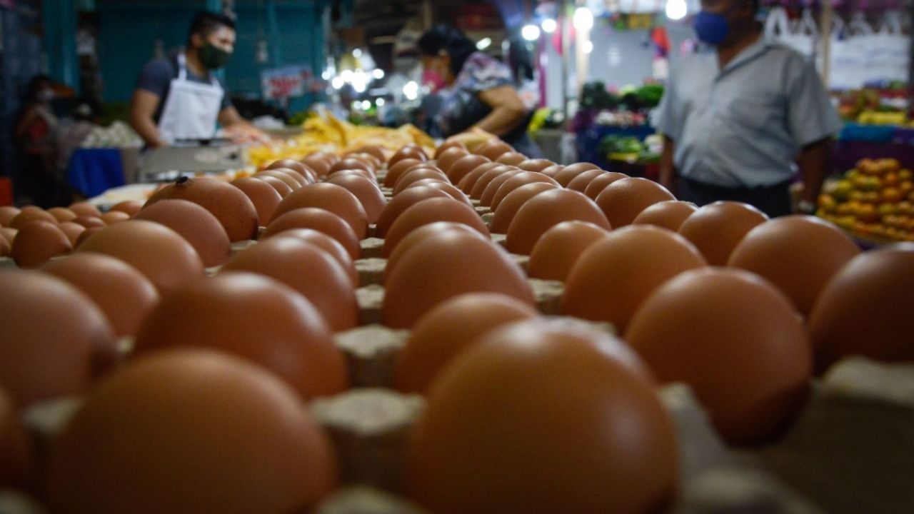 Profeco presenta "quién es quién en los precios de artículos de primera necesidad”; compara precios de la canasta básica