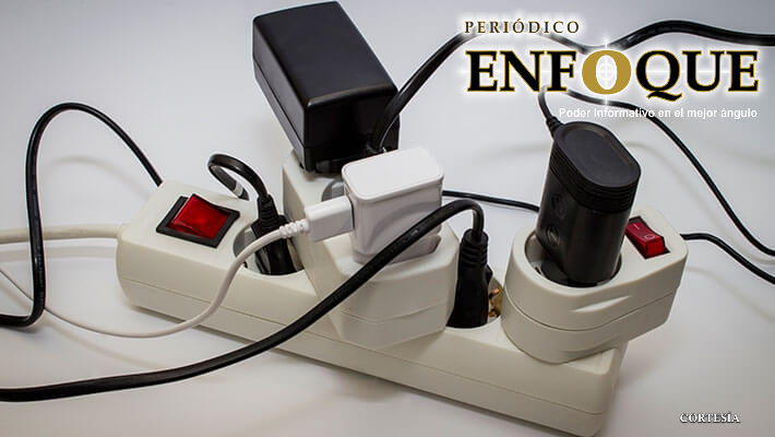 Conoce las 5 cosas que no debes de hacer con un multicontacto. 