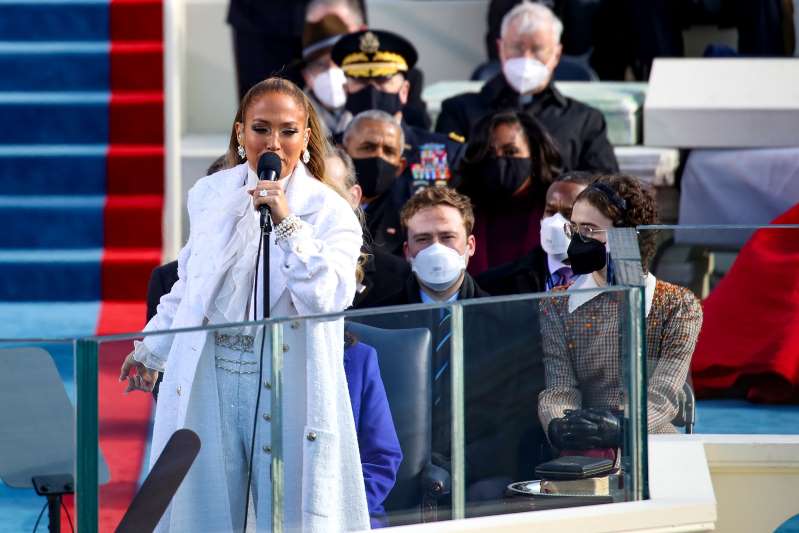 Jennifer Lopez hace historia en la investidura de Joe Biden con su mensaje en español