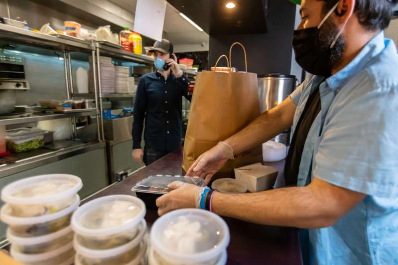 Didi Food y Rappi apoyan a restaurantes con descuentos en comisiones por COVID-19