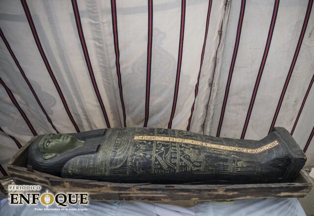 Encuentran el ¨Libro de los muertos¨ y la tumba de una reina de hace 4 mil años en Egipto