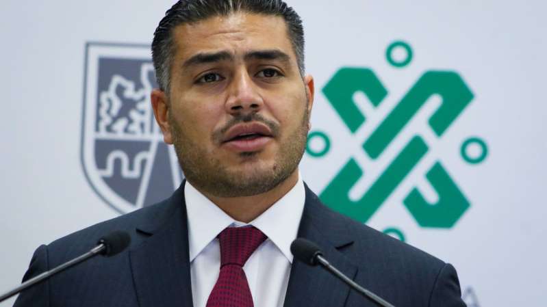 AMLO pide investigar señalamientos contra García Harfuch por caso Ayotzinapa