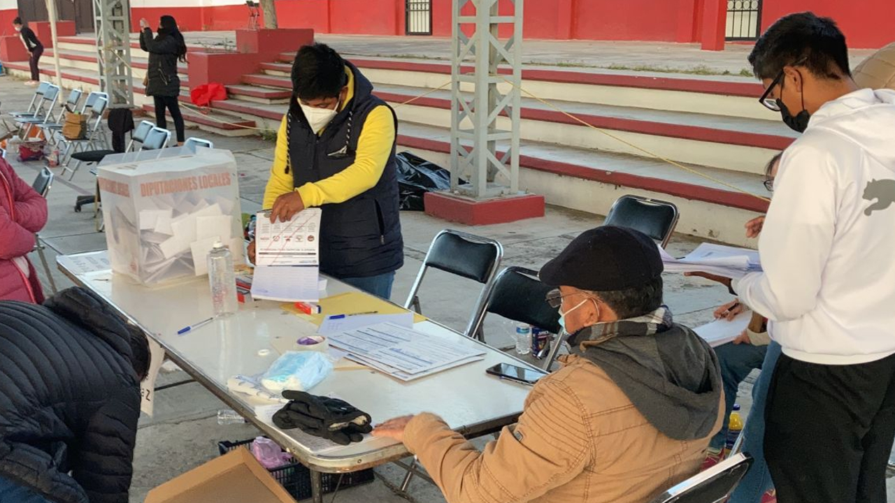 En San Andrés Cholula se desarrollaron los plebiscitos de manera pacifica 