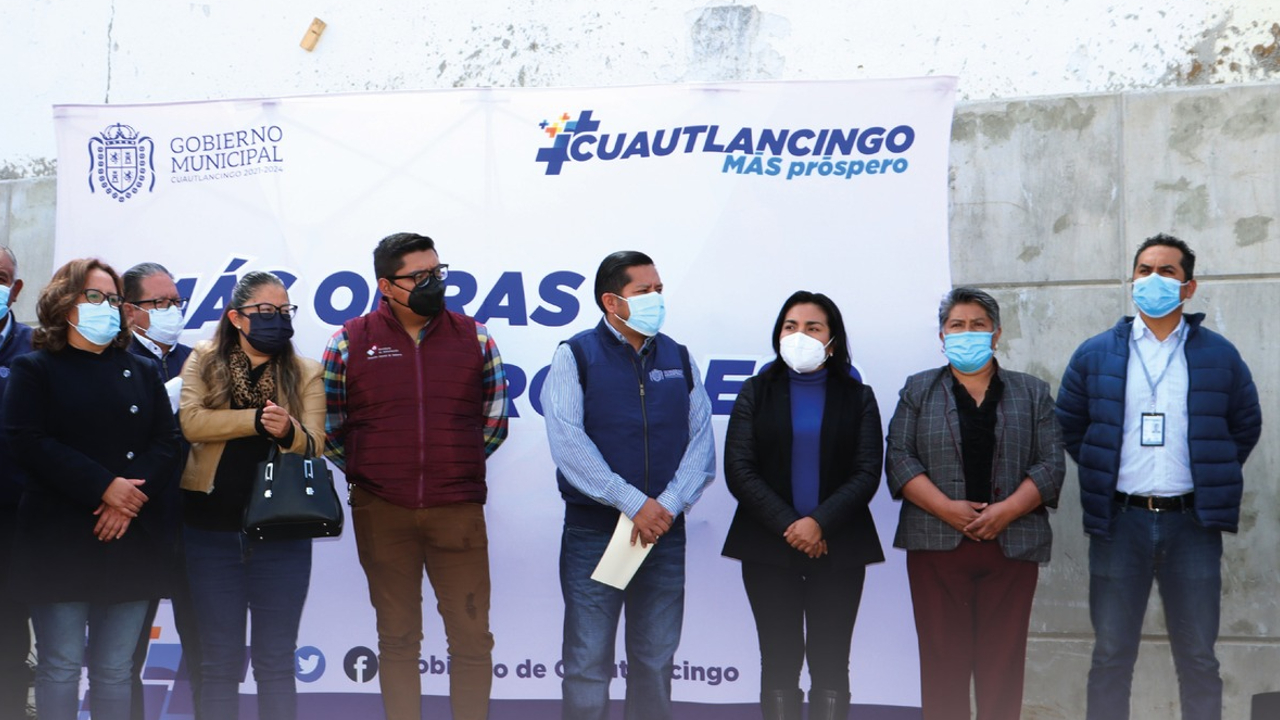 En Cuautlancingo se dio el banderazo a la construcción del DIF del municipio 