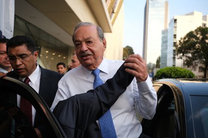 Reportan que Carlos Slim fue dado de alta tras contraer Covid-19
