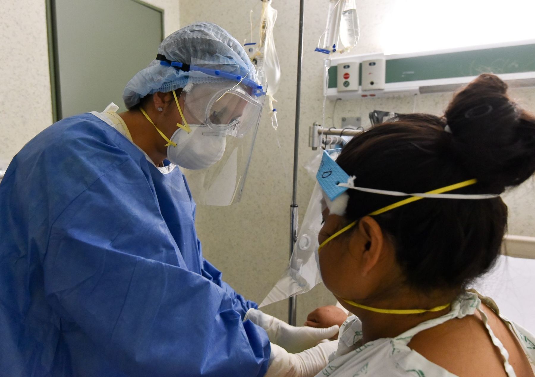 Sólo 6% de personal de salud ha recibido segunda dosis de vacuna contra covid