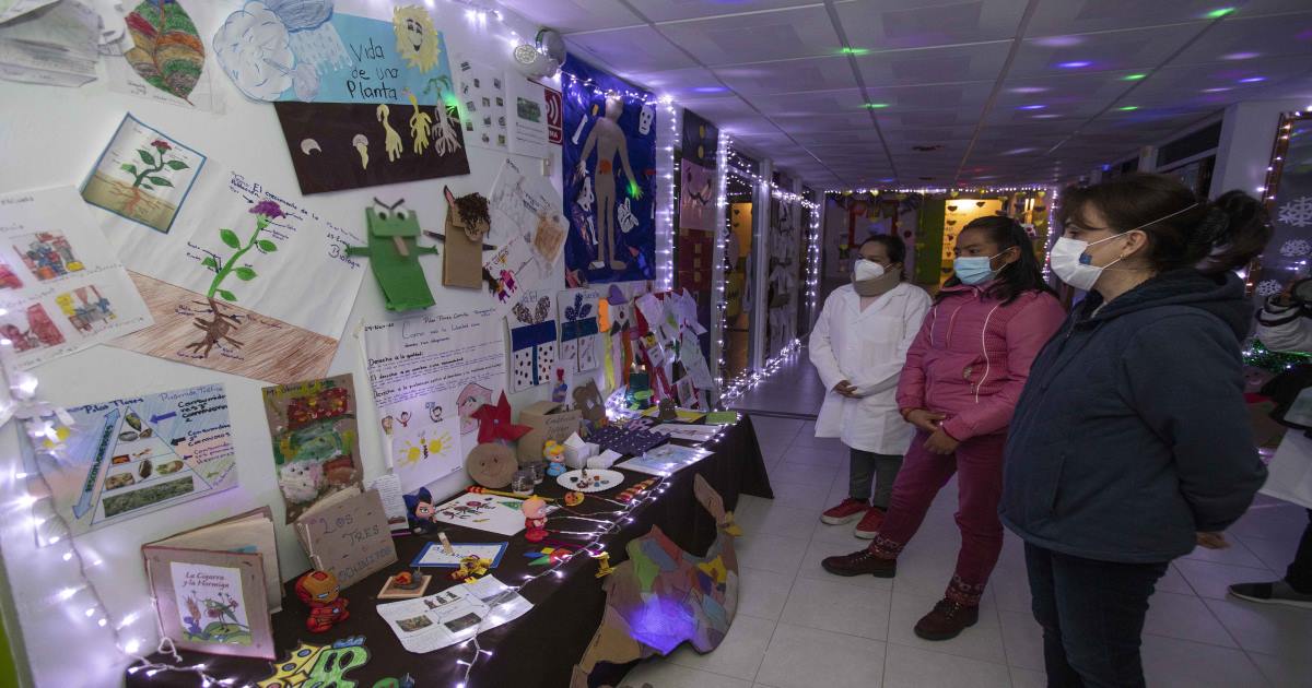 Reconoce Sandra Chávez Ruelas trabajo y compromiso del personal del centro de asistencia social