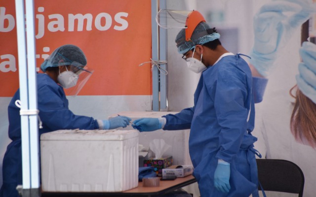 Vacunación para adultos de la tercera edad en Puebla comenzará en 71 localidades de la Mixteca Poblana y Sierra Negra