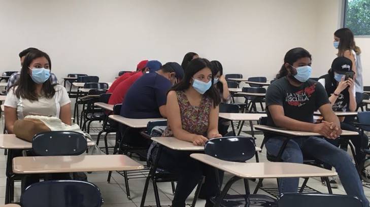 Solo estos estudiantes de la CDMX volverán a clases en semáforo naranja