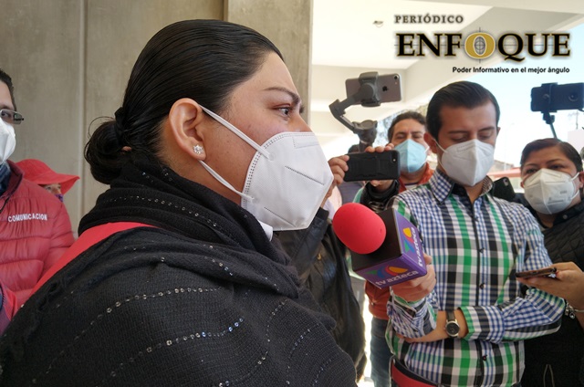 Donará Karina Pérez Popoca tabletas electrónicas a estudiantes de San Andrés Cholula