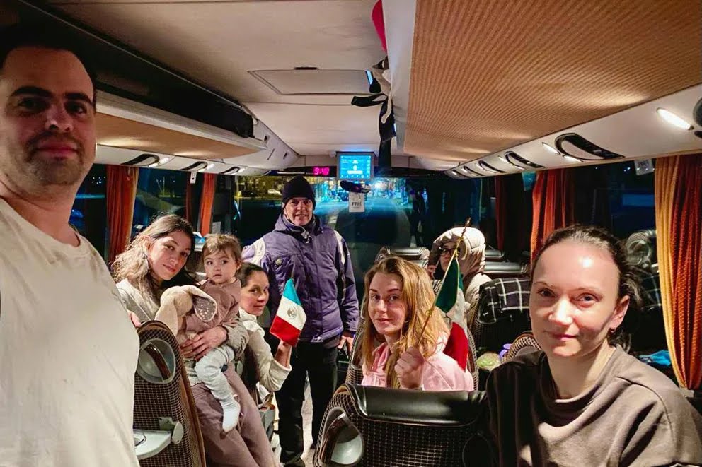 SRE anuncia que este domingo despega avión de la Fuerza Aérea en Rumania para retornar a connacionales a México