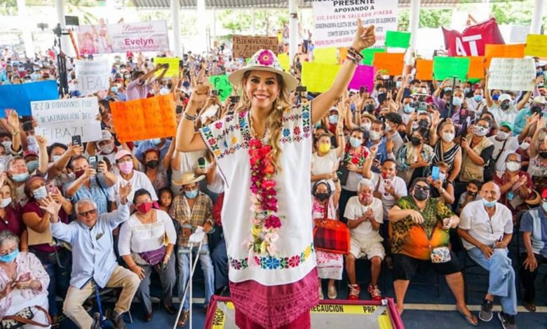 Evelyn Salgado anuncia que su hermana será la próxima titular del DIF Guerrero