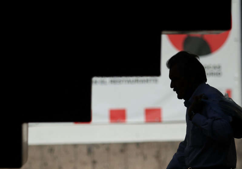 Hay 3.8 millones de nuevos pobres y aumenta a 15 millones sin acceso a salud: Coneval