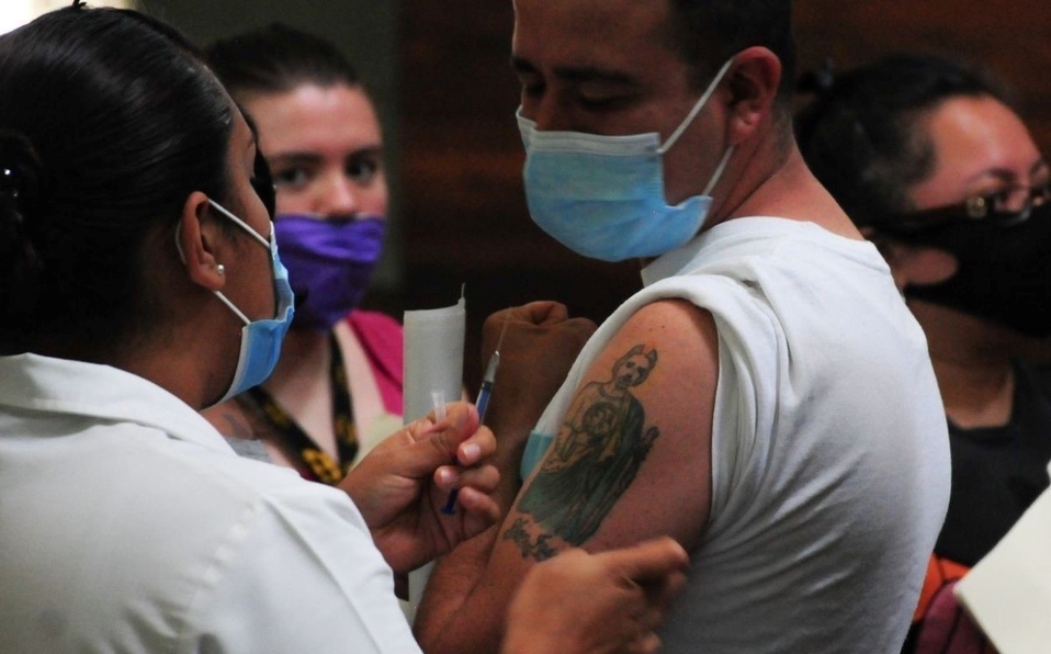 Vacunación fronteriza COVID iniciará el 20 de julio en Coahuila y Nuevo León