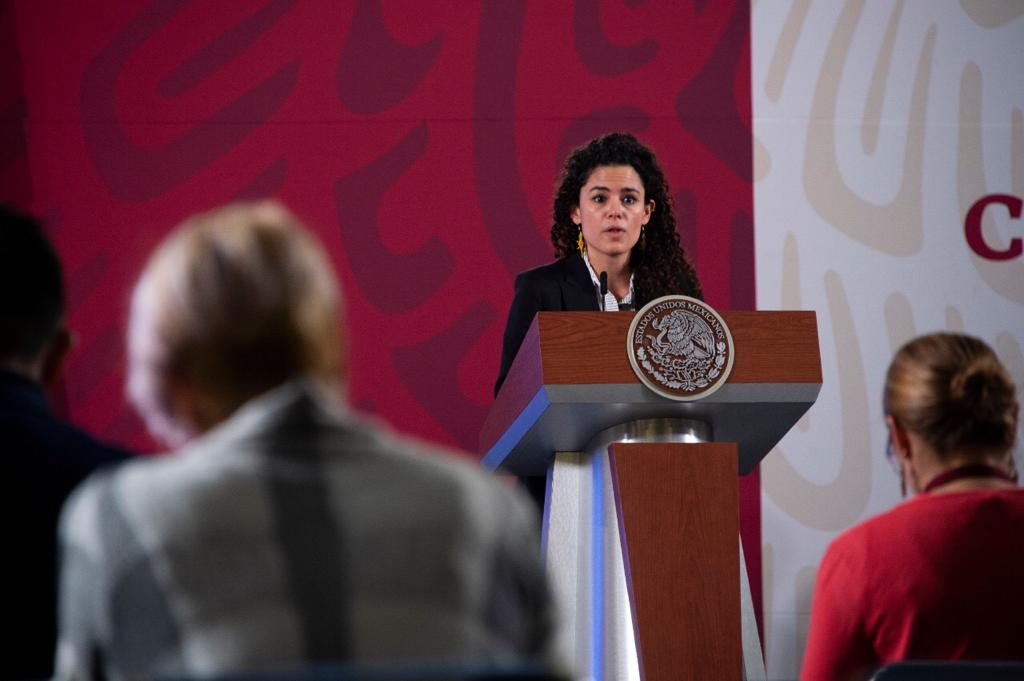 A dos meses de reforma, 830 mil trabajadores han salido del esquema de outsourcing: STPS