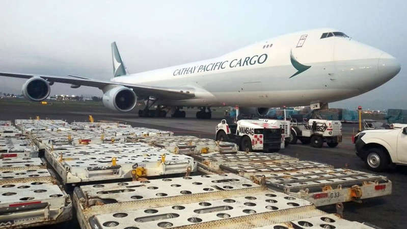 Llega a México otro millón de vacunas contra COVID-19