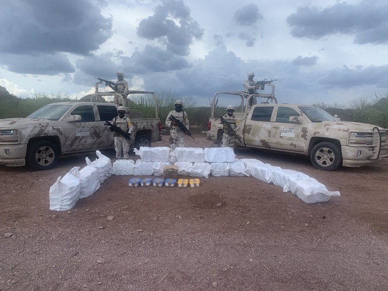 Semar y FGR destruyeron 50 mil kilos de cloruro de bencilo, precursor químico para la metanfetamina