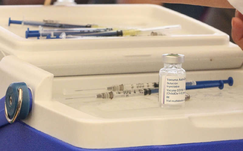 Advierten no deben decidir ponerse diferentes dosis de vacunas: OMS