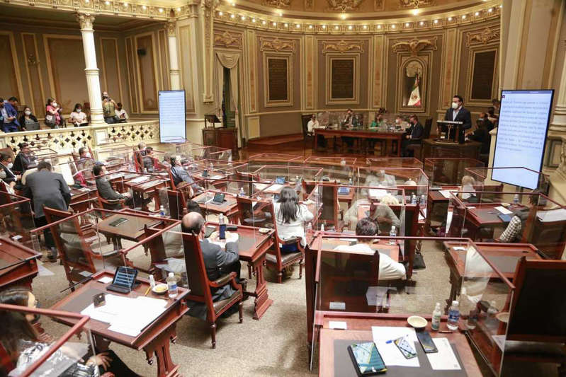 Barbosa defiende a LX Legislatura local en cierre de periodo ordinario