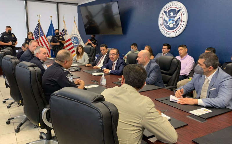 SRE y delegación de aduanas de EU se reúnen para discutir tráfico de armas
