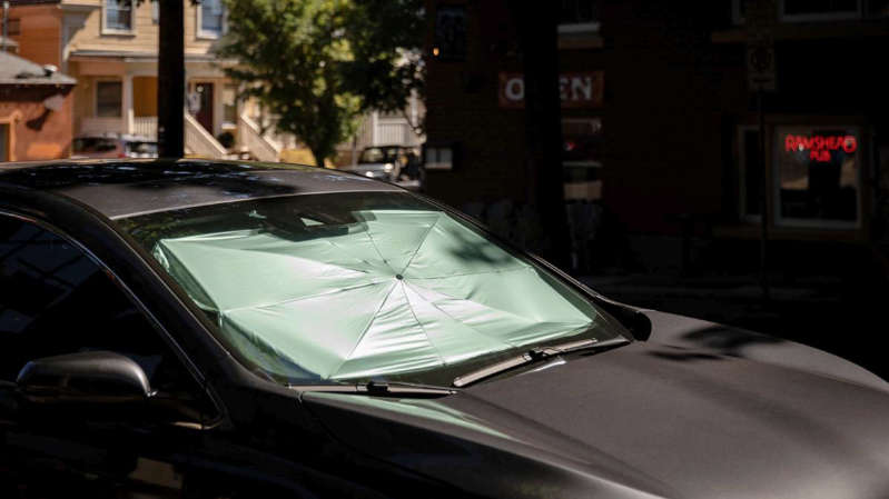 Tras 7 horas encerrada en carro, niña muere por calor en Miami