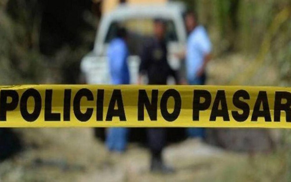 Hallan cuerpo de masculino al fondo de una barranca en Tecali 