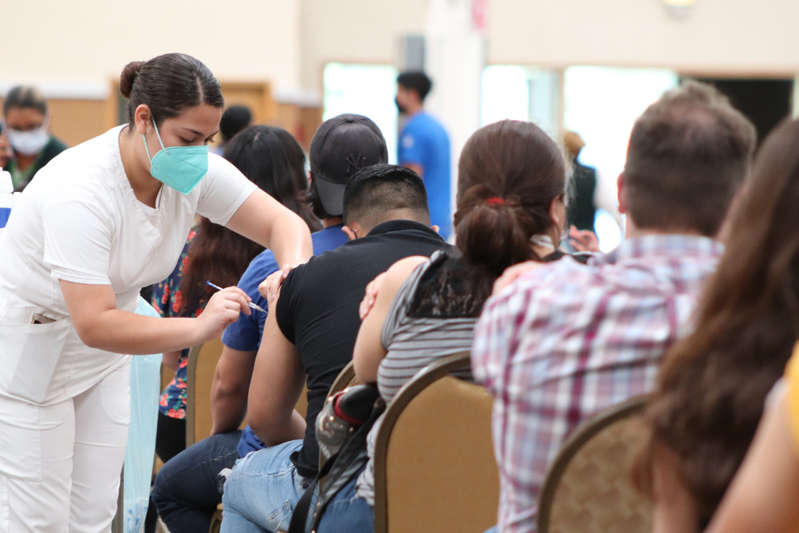 IMSS invita a jóvenes de 25 años y más a vacunarse contra el covid-19: Chihuahua