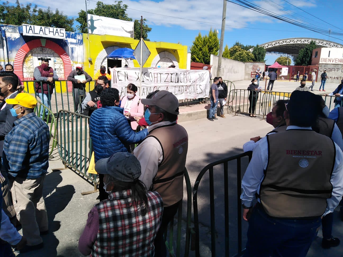 Piden intervención de Andrés Manuel en conflicto de Xicohtzinco 