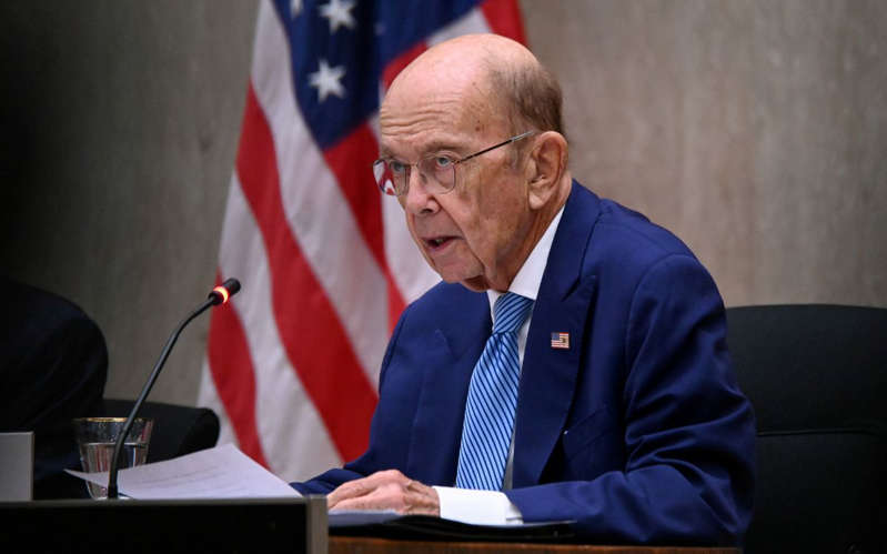 China toma restricciones contra exsecretario de comercio de EU y otros