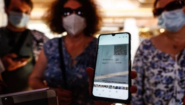 ¿Cómo descargar tu certificado de vacunación contra COVID-19 vía WhatsApp? ¡Te enseñamos!