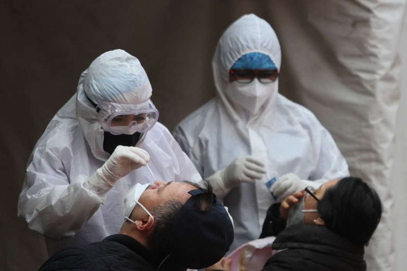 Registran más de 903 casos de covid-19 en menos de 24 horas