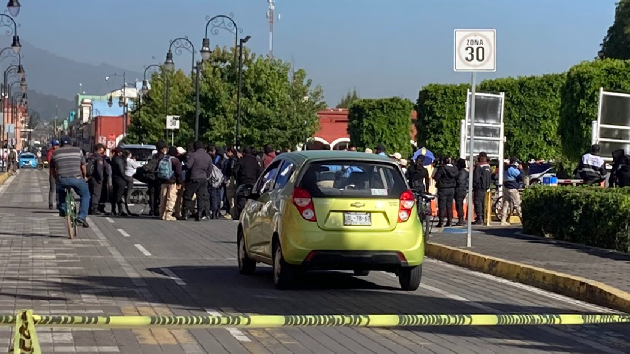 Policías de San Pedro Cholula se manifiestan en contra de los últimos recortes salariales 