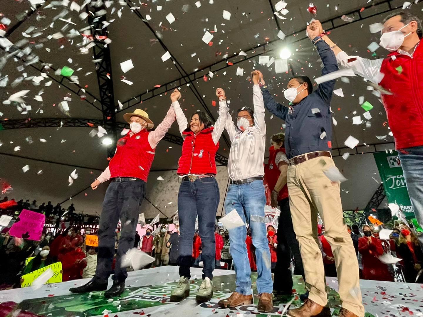 Anabel Alvarado cierra su campaña en busca de la capital de Tlaxcala.