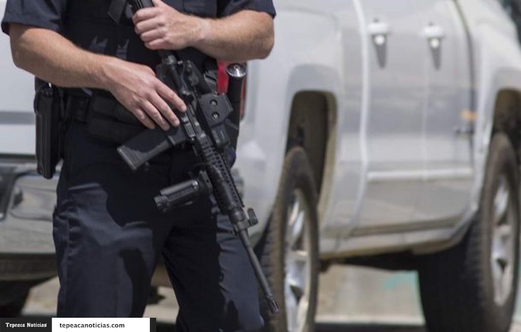 Comando asalta camioneta de valores y roba más de 3 millones de pesos en carretera de Puebla